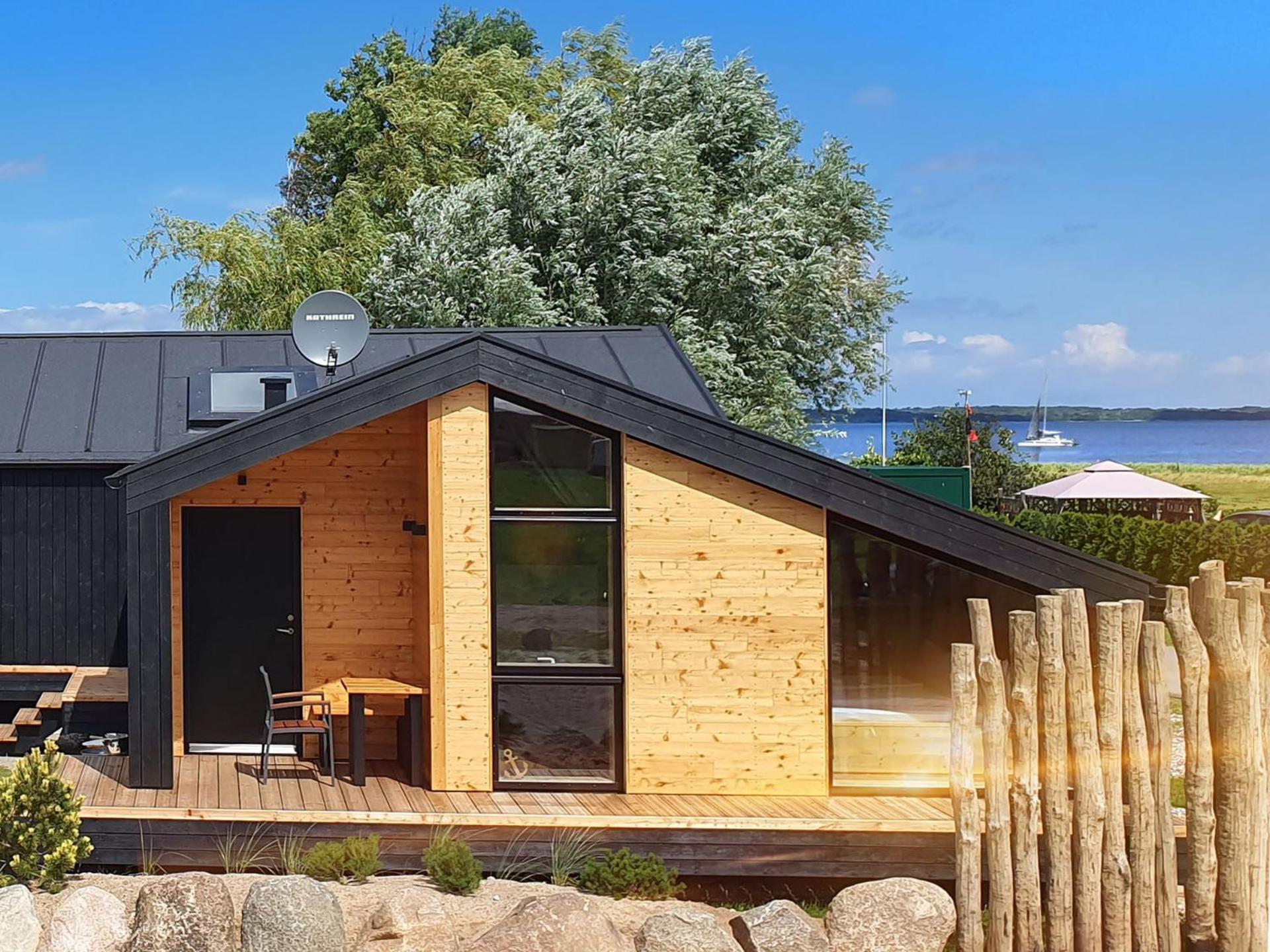Werder Chalet -- Wolke 7 -- Ostsee-Strand 150M I Sauna I Ekamin I Tiny House Fuer 2 Personen I By "Meyers Am Meer" Boiensdorf 外观 照片