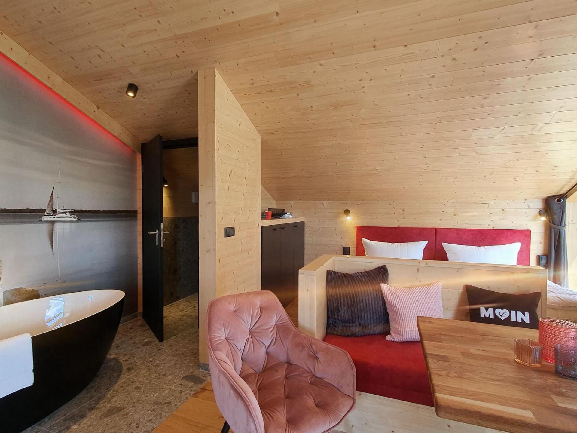 Werder Chalet -- Wolke 7 -- Ostsee-Strand 150M I Sauna I Ekamin I Tiny House Fuer 2 Personen I By "Meyers Am Meer" Boiensdorf 外观 照片